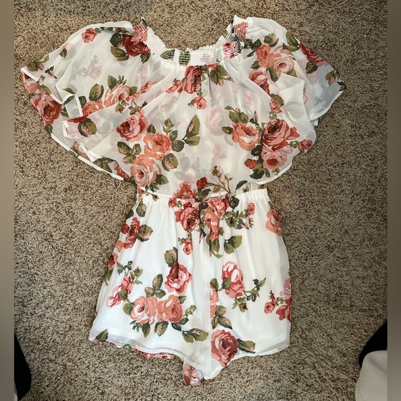 Show Me Your Mumu - Size S - Floral romper - Picture 3 of 3